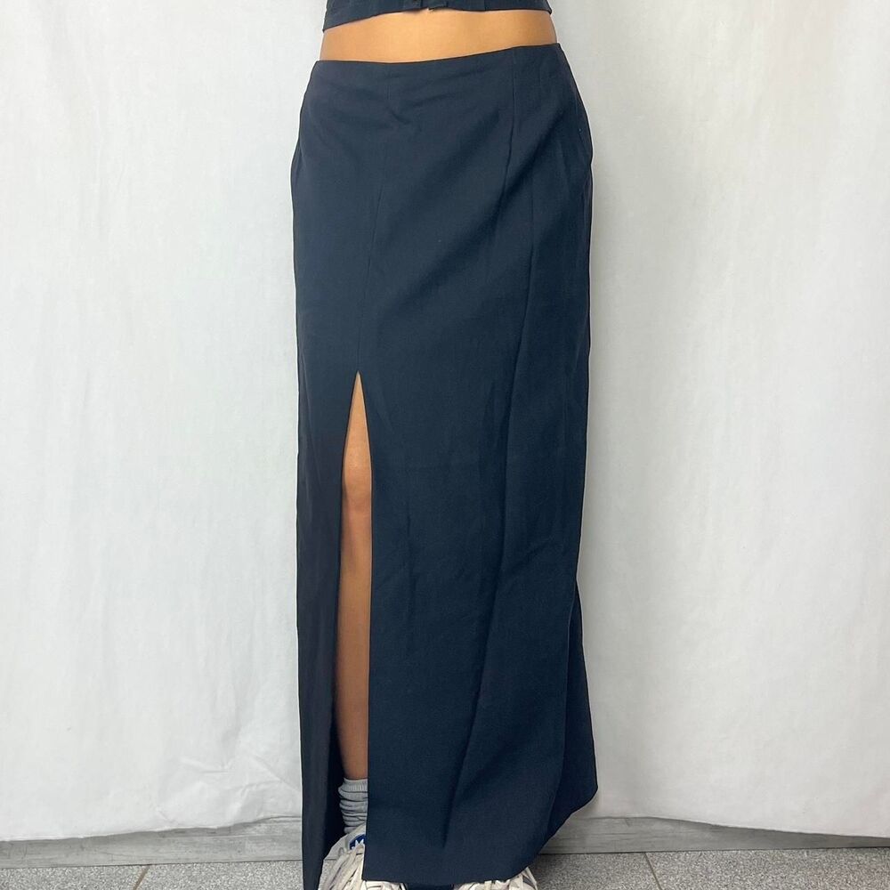 Women's Black Skirt